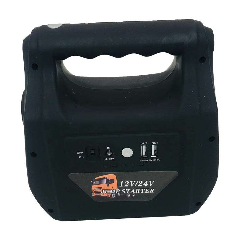 Booster de batterie/chargeur USB/LED 300A 175*85*35mm 500g L027 (copie)